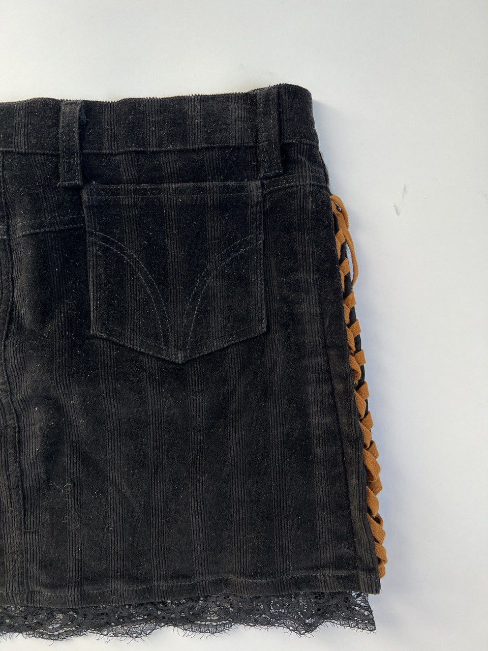 Dolce & Gabbana D&G Corduroy Sheep Fur Lace-Up Mini Skirt SS 2005(RARE) Size 28" / US 6 / IT 42 - 4 Thumbnail