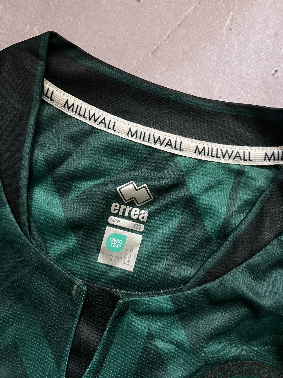 Errea Very Rare T-Shirt Errea Millwall Away MyGuava Size M Y2K Size US M / EU 48-50 / 2 - 8 Thumbnail