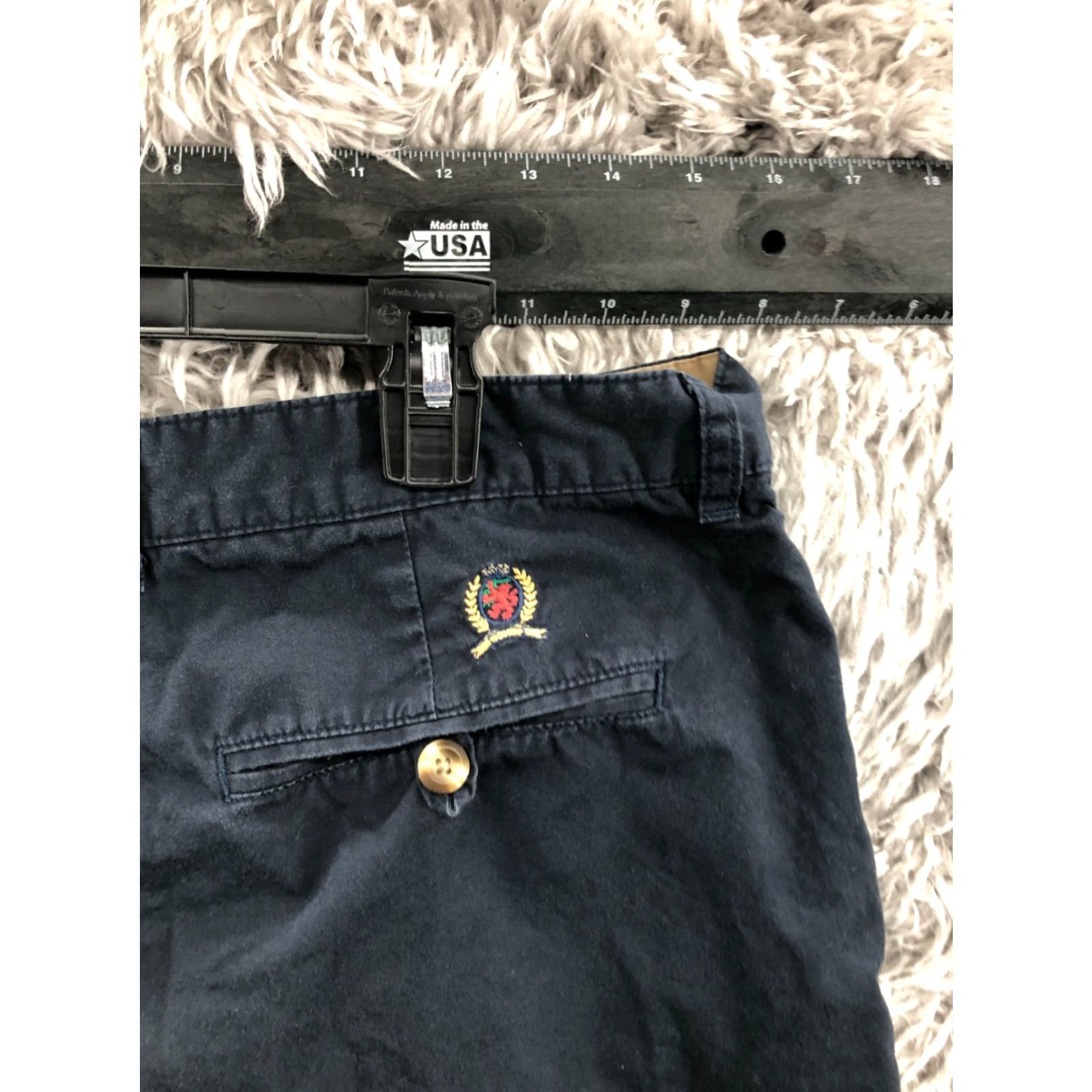Tommy Hilfiger Tommy Hilfiger Chino Shorts Mens Size 40 Mid Rise Dark Wash Blue Size US 40 / EU 56 - 5 Thumbnail