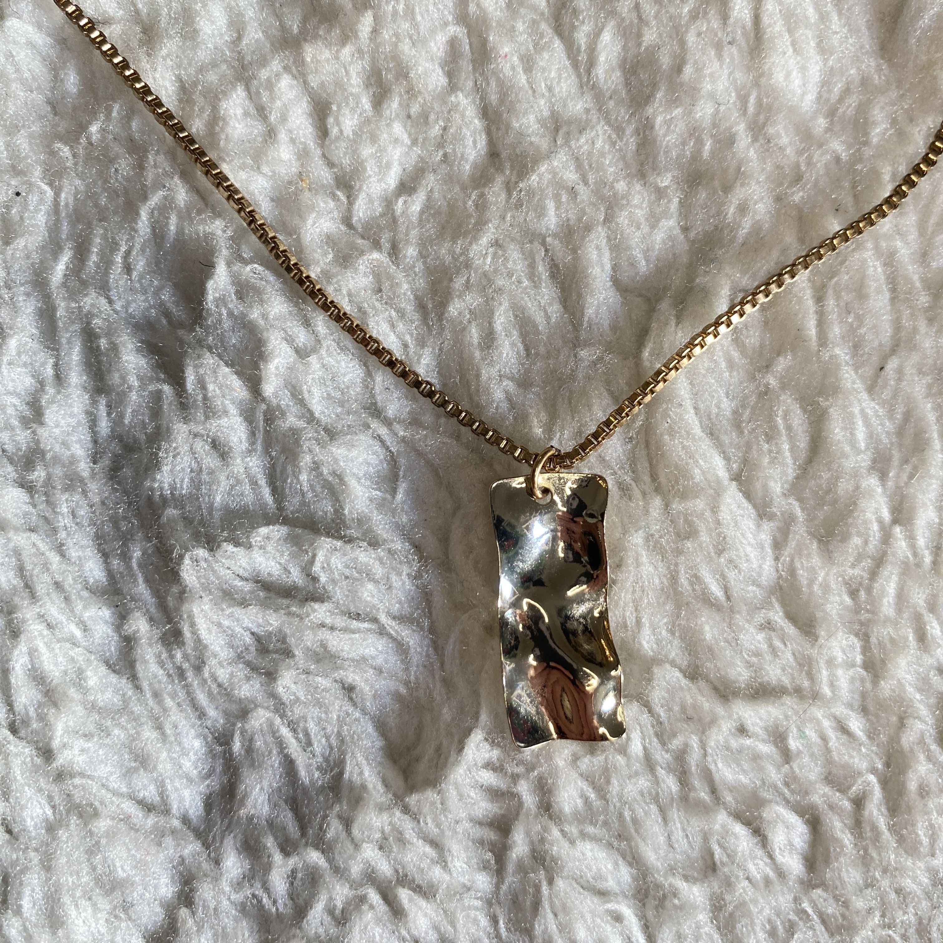 Other Gold Tone Rectangular Abstract Pendant Necklace Size ONE SIZE - 3 Thumbnail