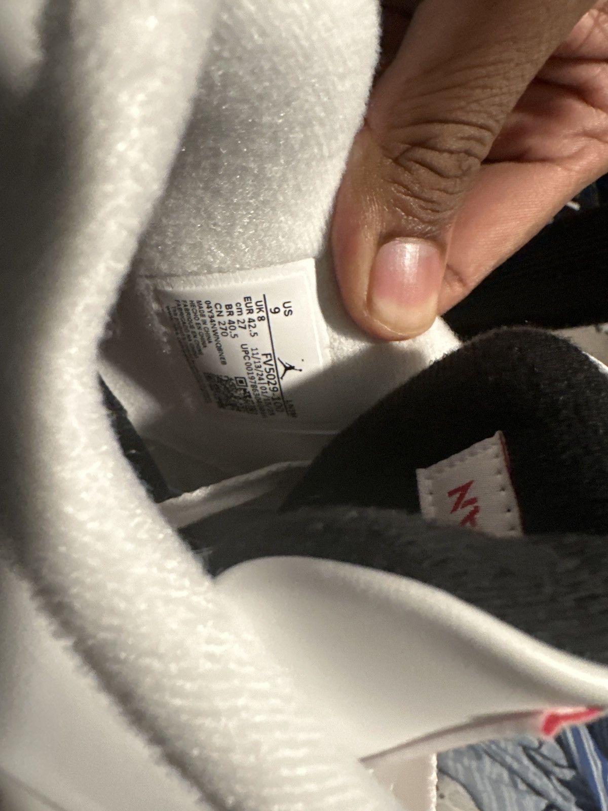 Nike Retro 4 Cements Size US 9 / EU 42 - 7 Thumbnail