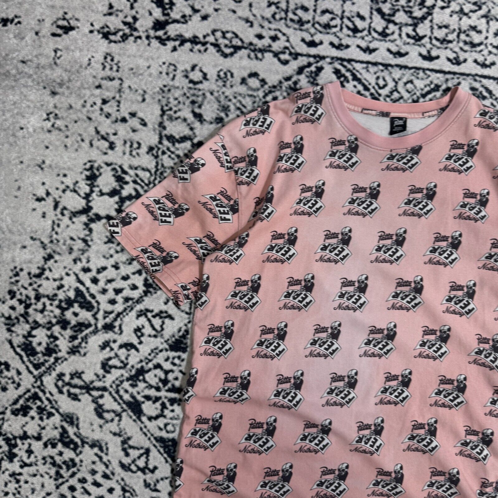 Patta × Vintage Vintage Patta Pink Cotton T-Shirt Size L Allover Print Y2K Size US L / EU 52-54 / 3 - 4 Thumbnail