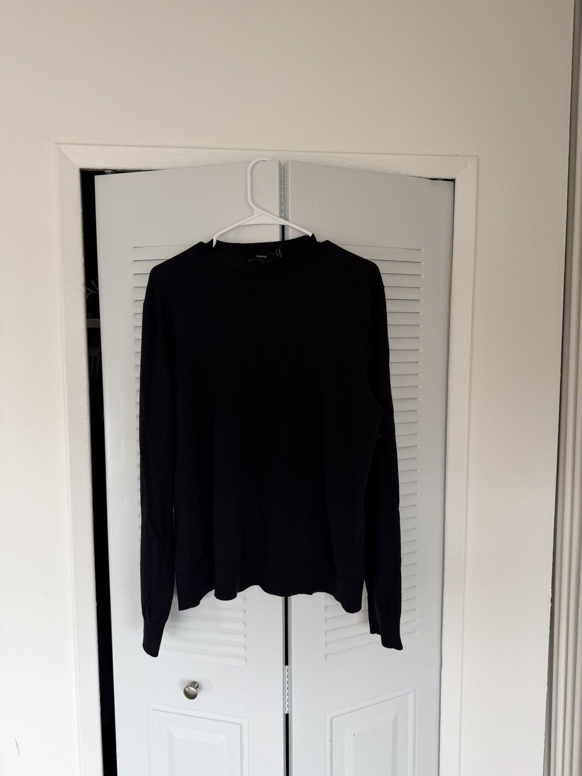 Theory Theory Navy Merino Wool Crewneck Sweater (Fits L) Size US XL / EU 56 / 4 - 1 Thumbnail