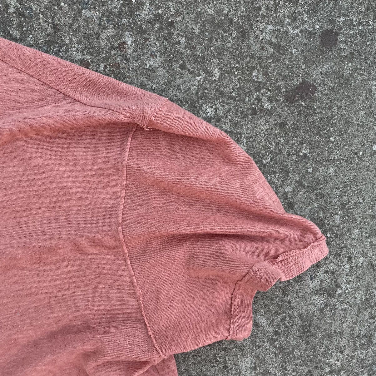 Allsaints Vintage Allsaints T-shirts Basic Fit Small Logo Y2K 90s USA Size US S / EU 44-46 / 1 - 3 Thumbnail