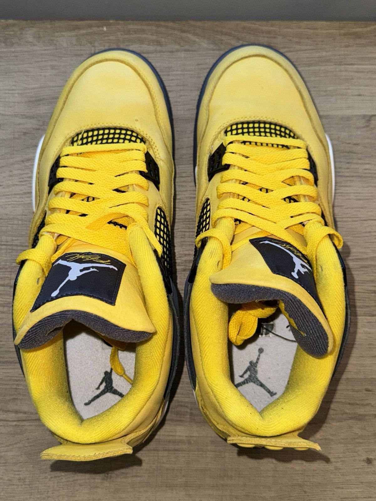 Jordan Brand Size:11 Retro 4 Lightning Size US 11 / EU 44 - 6 Thumbnail