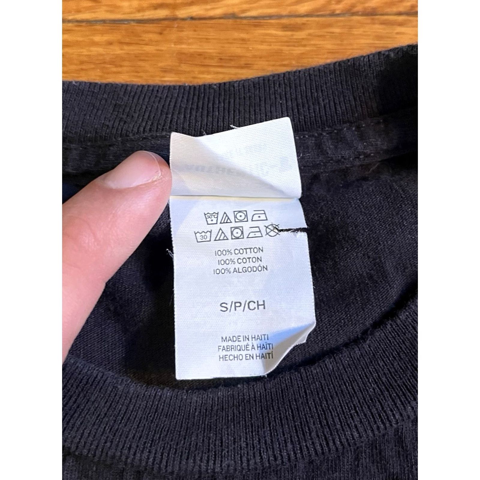 Hanes VINTAGE No (remove) Size US S / EU 44-46 / 1 - 7 Thumbnail