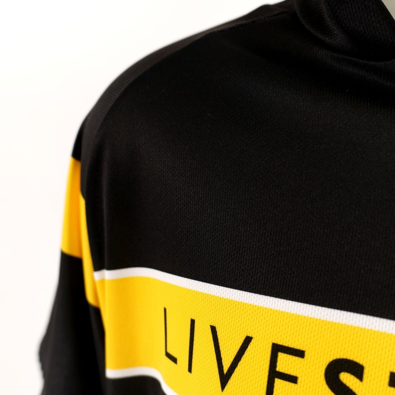 Vintage Nike Livestrong Black Yellow Polyester Mock Neck Cycling Jer Size US L / EU 52-54 / 3 - 4 Thumbnail