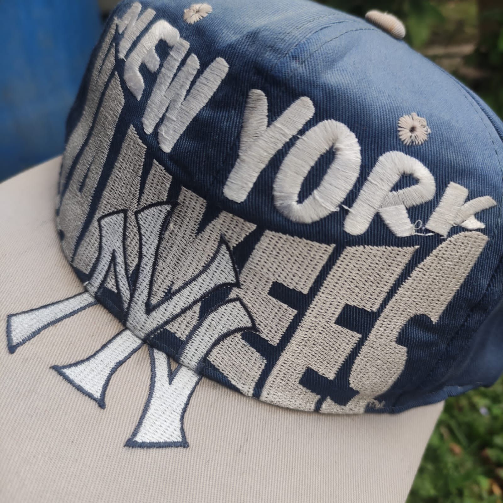 Logo 7 × MLB × Vintage Vintage NY New York Yankees Hat – Big Logo - Logo 7 inc Size ONE SIZE - 4 Thumbnail