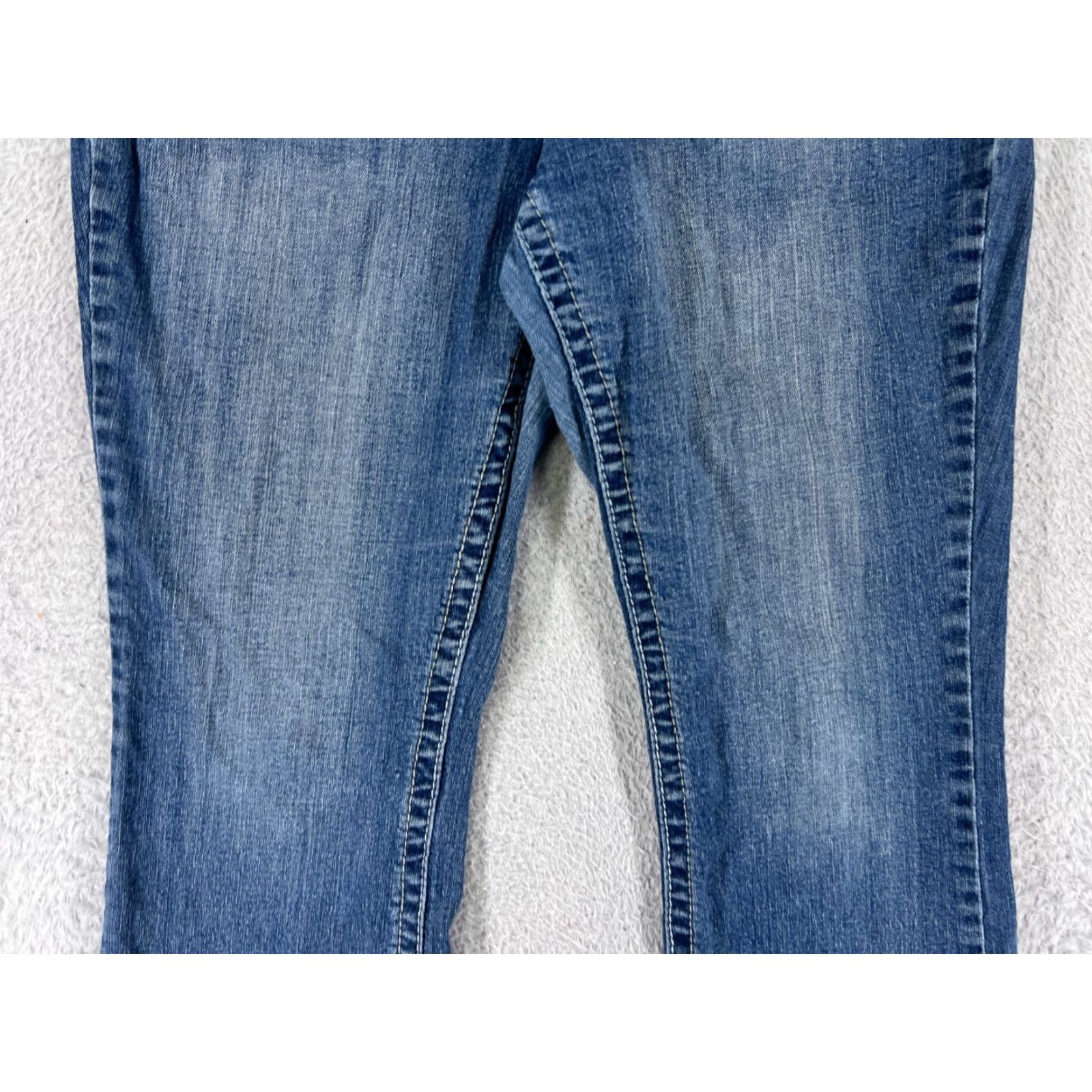 Vintage Maurices Jeans Womens 7 Blue Denim Cotton Low Rise Bootcut Western Embroidered Size 28" / US 6 / IT 42 - 5 Thumbnail