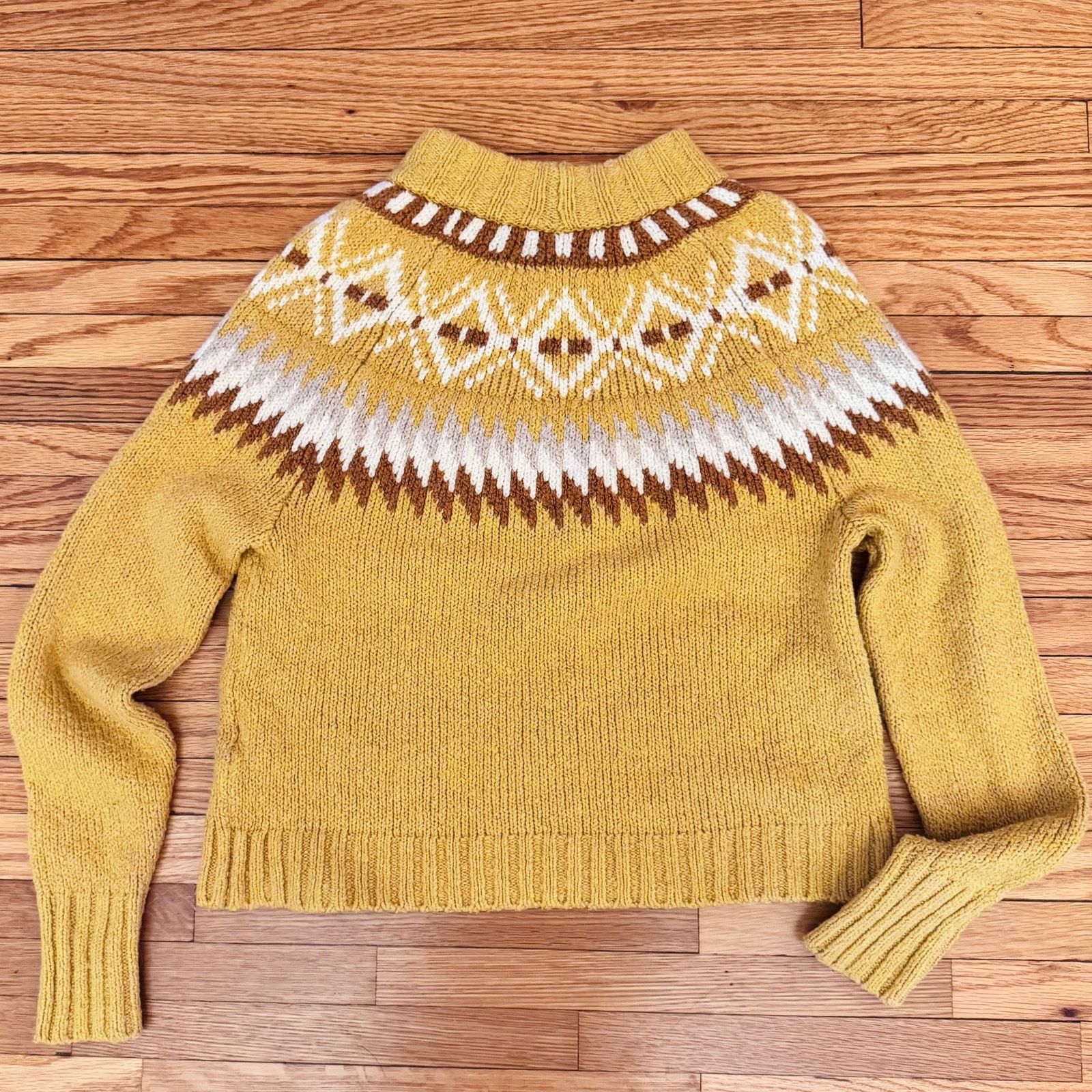 American Eagle Outfitters American Eagle Sweater Size XS / US 0-2 / IT 36-38 - 1 Thumbnail