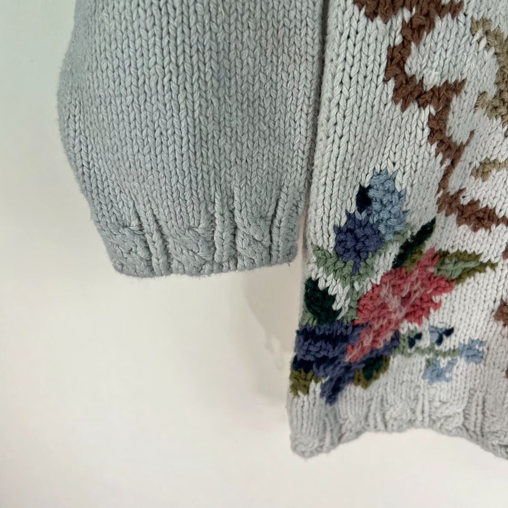 Vintage New Concepts Floral Cotton Blend Knit Sweater Womens Size M Lt Gray/Green Size M / US 6-8 / IT 42-44 - 5 Thumbnail