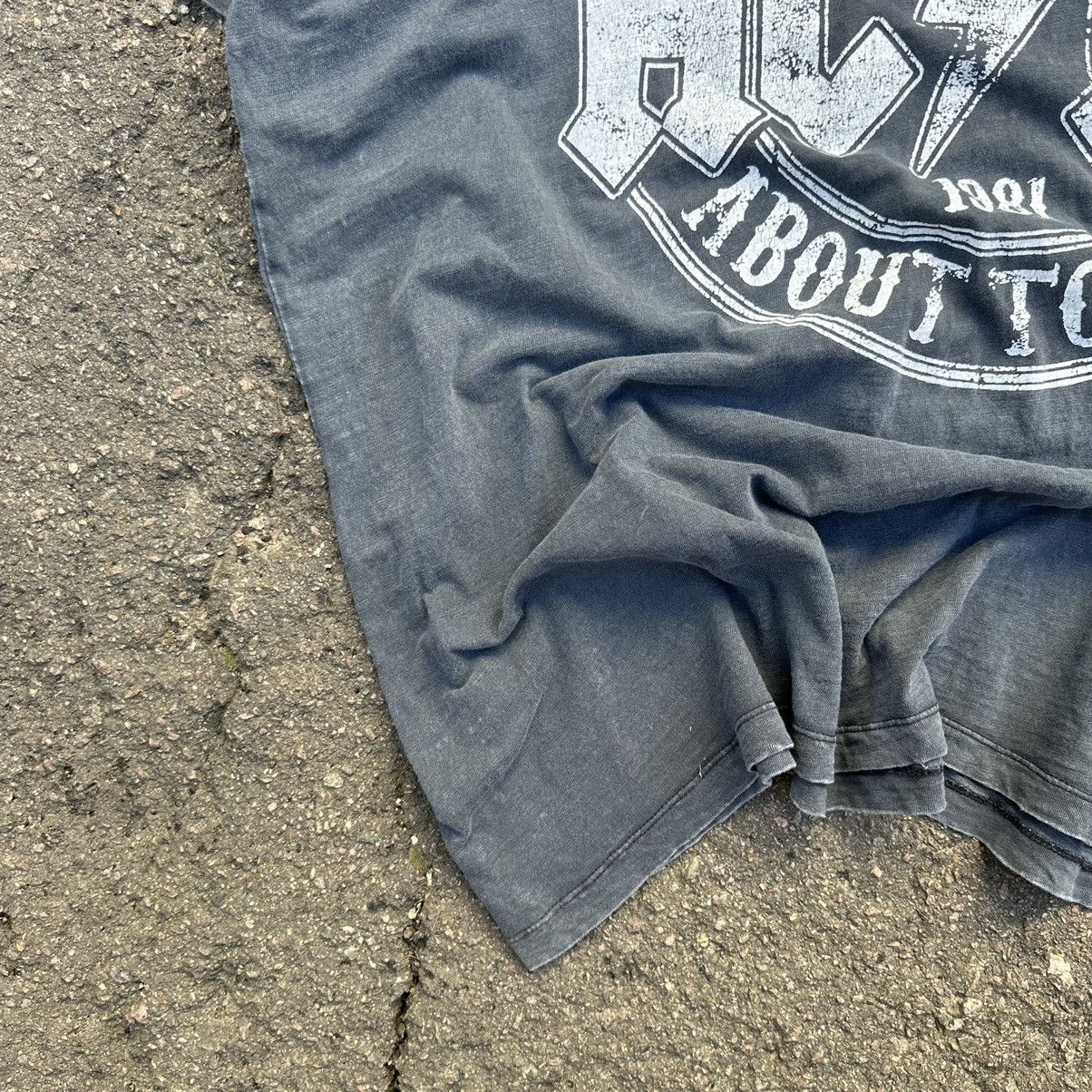 Vintage Vintage AC/DC T-shirts Big Logo 90s Metal Rock Band Tee Size US XXL / EU 58 / 5 - 5 Thumbnail
