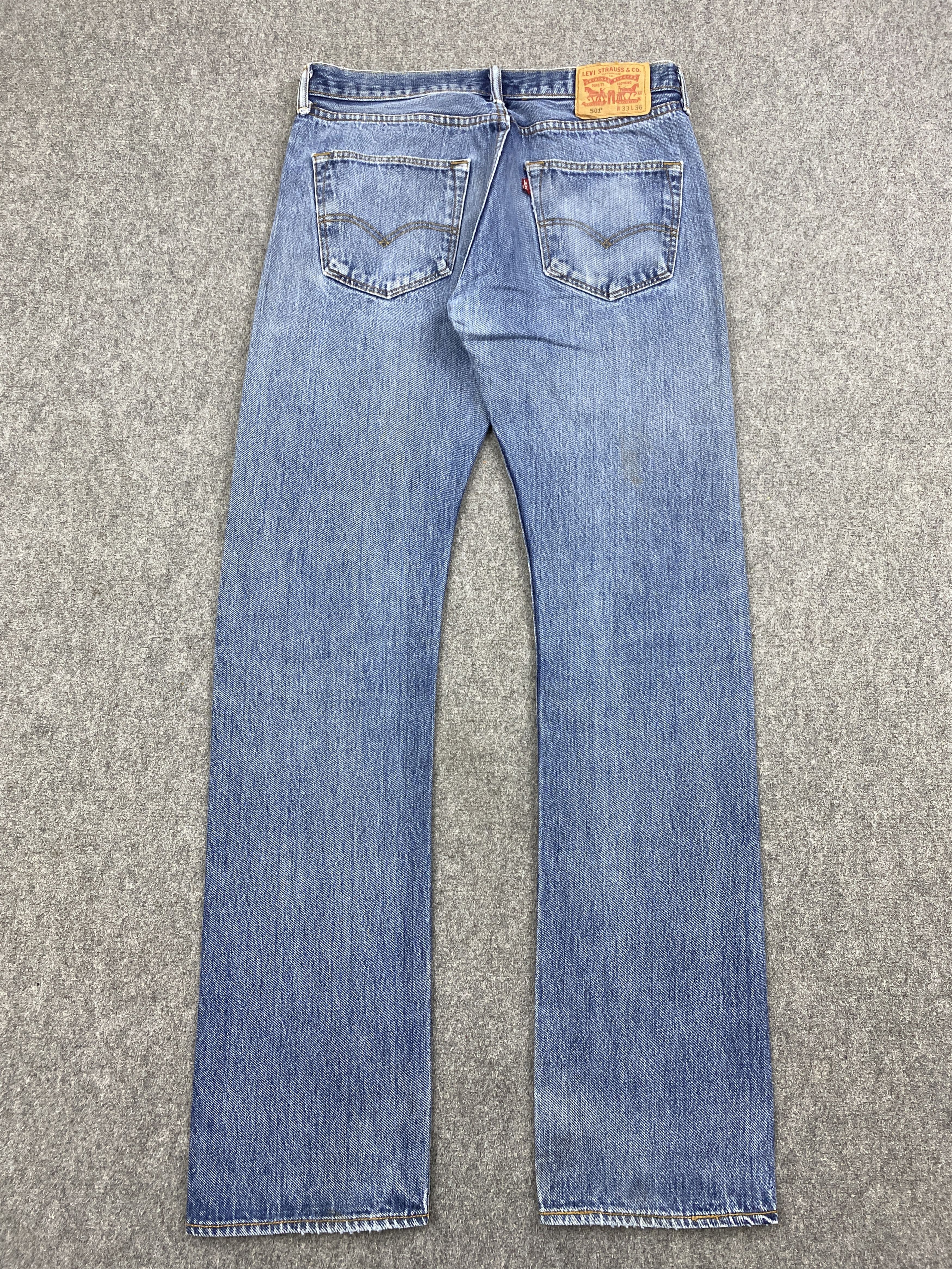 Levi's × Vintage Vintage Levi's 501 Blue Faded Jeans DP2807 Size US 34 / EU 50 - 3 Thumbnail
