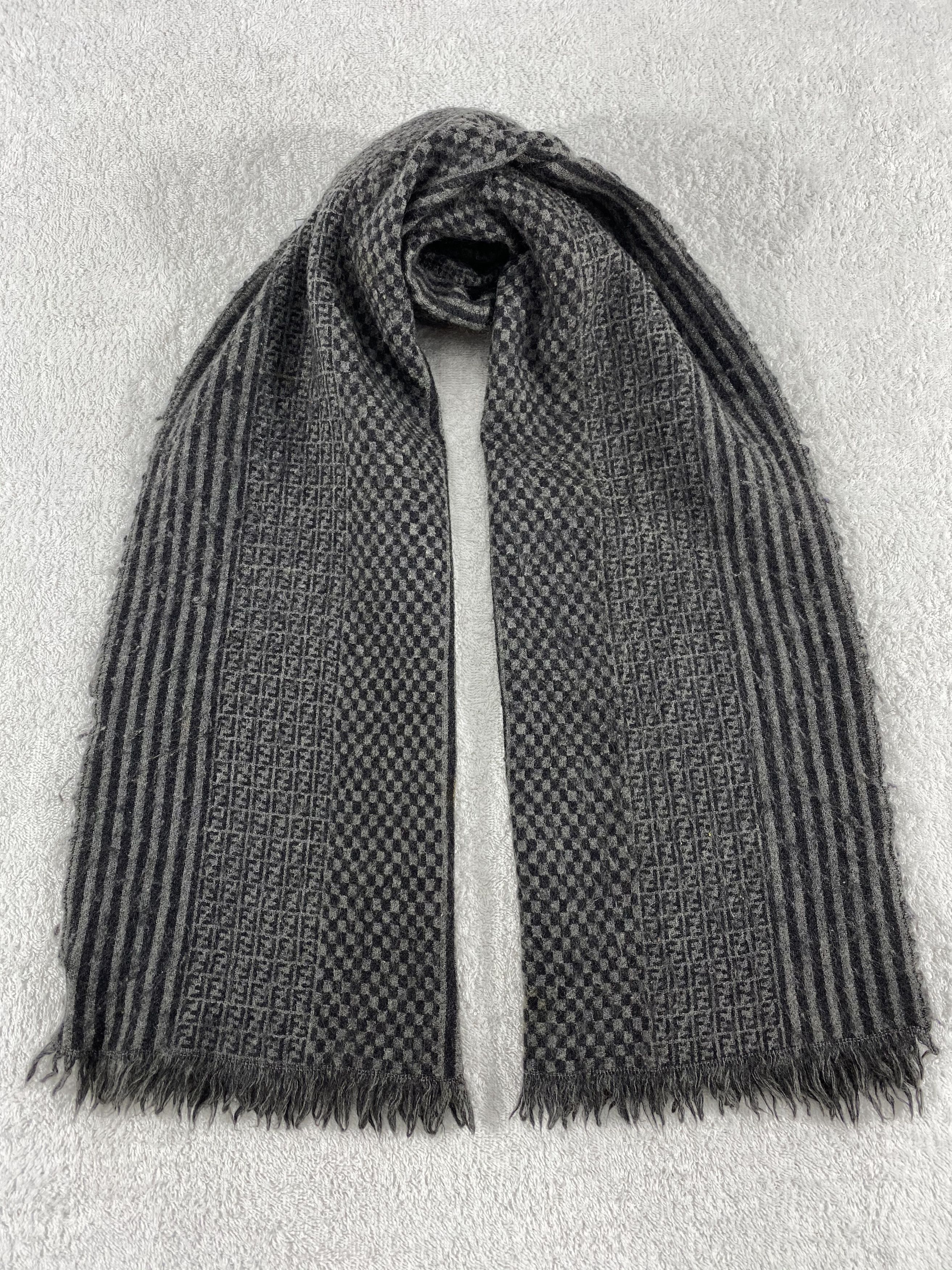 Fendi Vintage Fendi Scarf/Muffler/Neckwear MF699 Size ONE SIZE - 1 Thumbnail