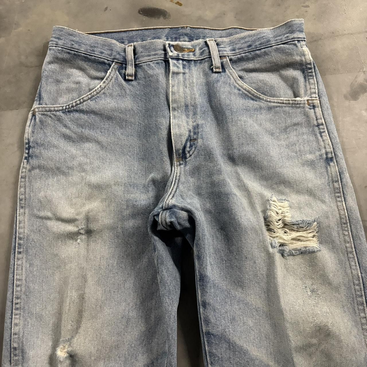 Vintage Crazy Vintage Y2K/2000s Grunge Faded Light Wash Distressed Denim Jeans! 33x30 Size US 33 - 5 Thumbnail