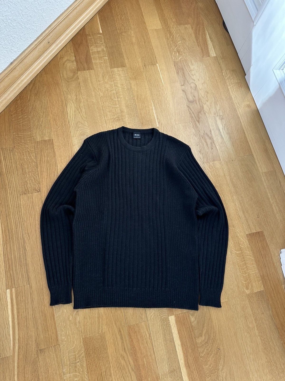Hugo Boss Vintage Hugo Boss Knit Sweater Merinos Extrafine Made Italy Size US M / EU 48-50 / 2 - 3 Thumbnail