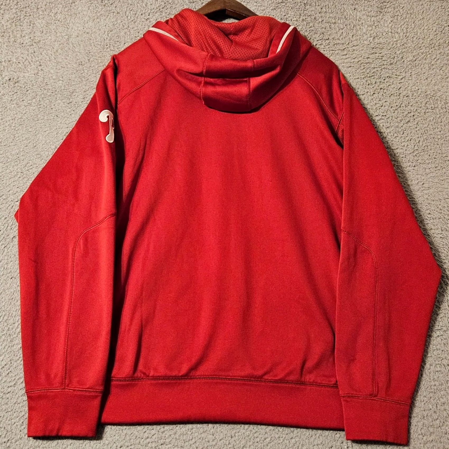 Nike Nike Therma Fit Hoodie Red Authentic Collection Philadelphia Phillies M Mens Size Medium Size US M / EU 48-50 / 2 - 2 Thumbnail