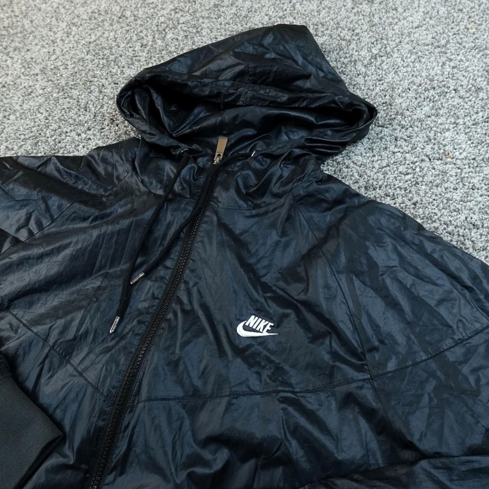 Nike Nike Jacket Mens L Black Sportswear Windrunner Hooded Full Zip Windbreaker Jacket Size US L / EU 52-54 / 3 - 2 Thumbnail