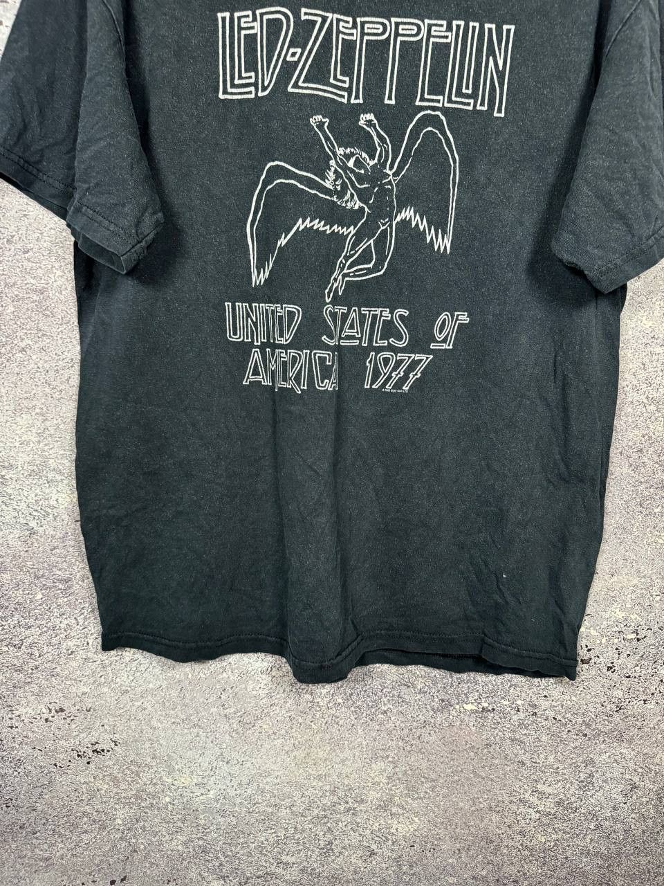 Led Zeppelin 2000 Led Zeppelin Vintage Tour Rock Band T-Shirt USA Size US L / EU 52-54 / 3 - 3 Thumbnail
