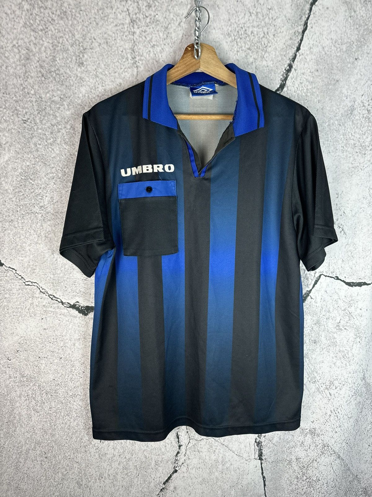 Umbro × Vintage Vintage 90's Blue black Neck Soccer Football