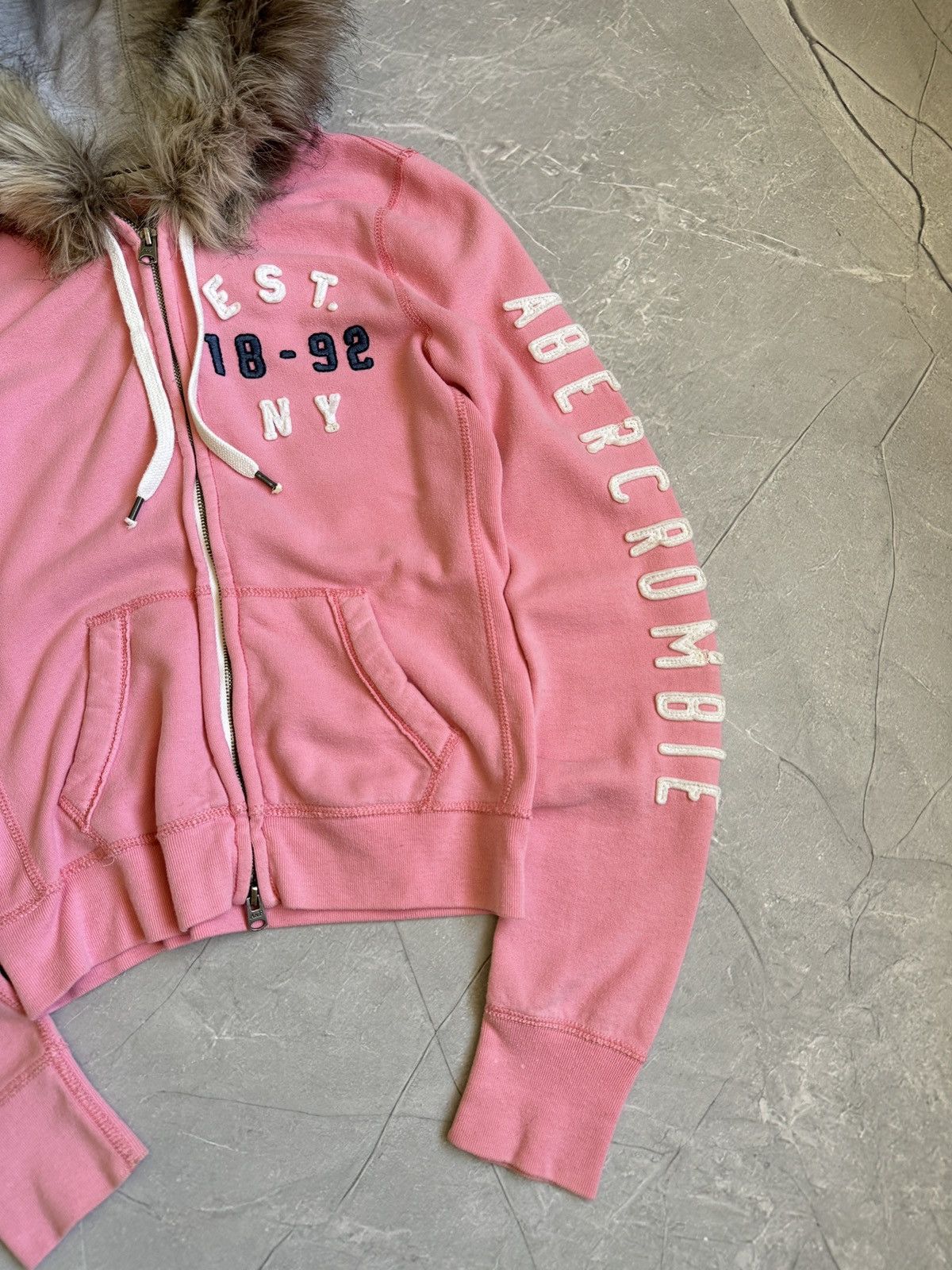 Abercrombie & Fitch Abercrombie Fitch Vintage Fur Zip Hoodie Ifsixwasnine LGB Size M / US 6-8 / IT 42-44 - 4 Thumbnail