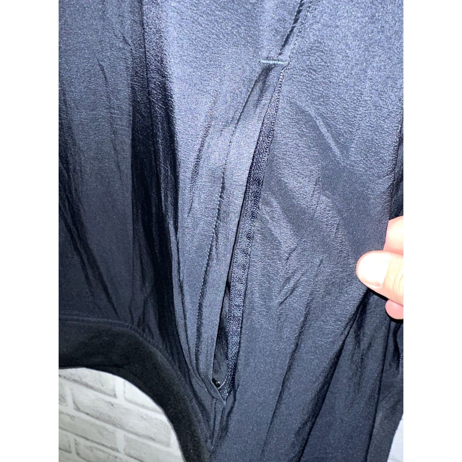 Lululemon LULULEMON Mens Navy Blue Pullover Windbreaker XL Size US XL / EU 56 / 4 - 5 Thumbnail