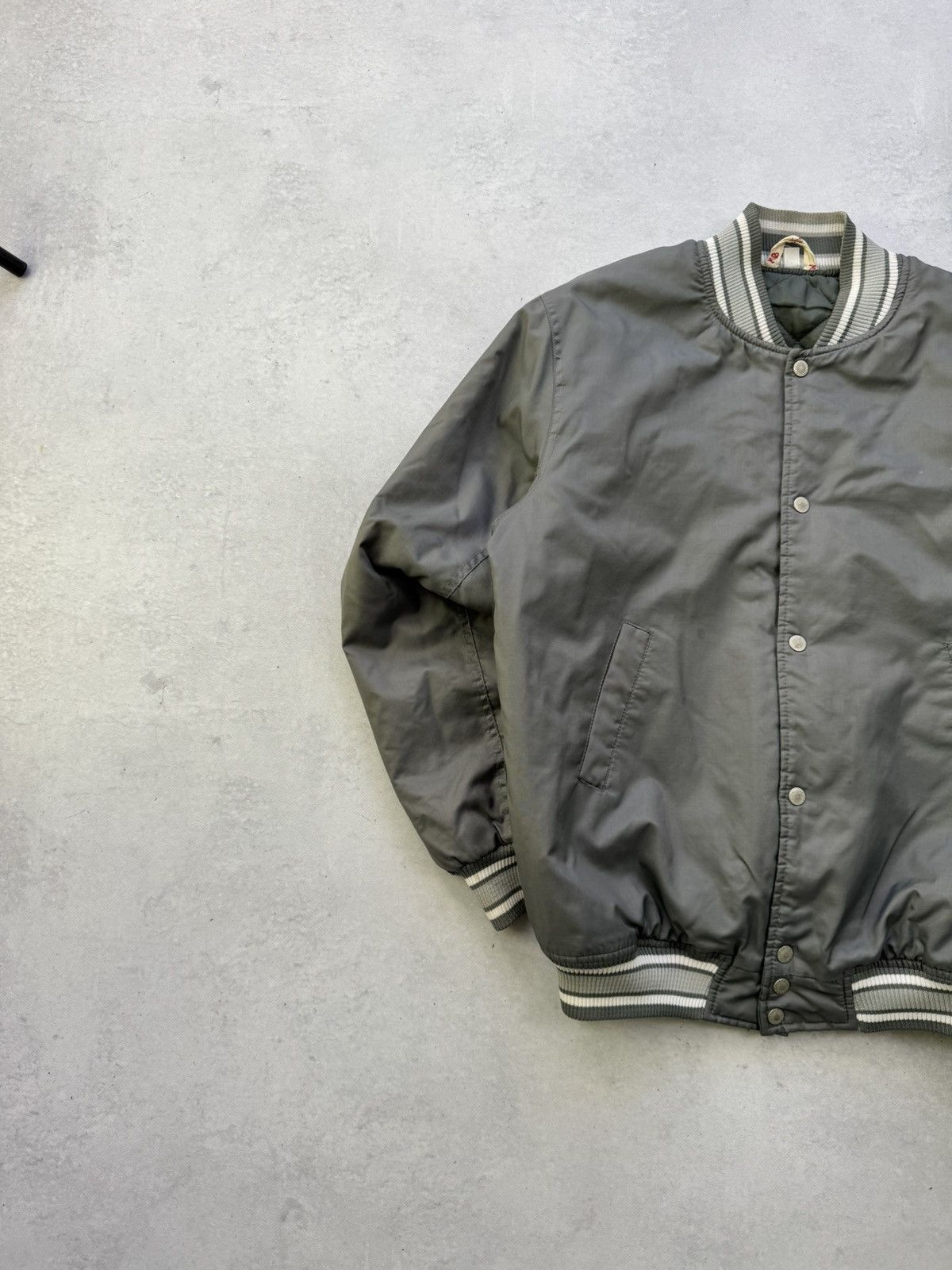 Other Vintage Nylon Philadelphia PA bomber Size US M / EU 48-50 / 2 - 4 Thumbnail