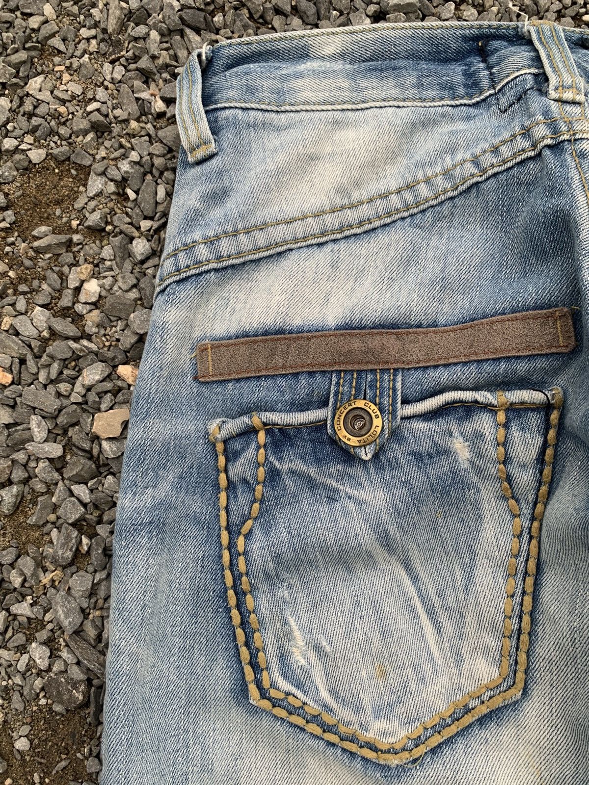 If Six Was Nine Lolita Concert Club Faded & Rusty Distressed Denim Size US 28 / EU 44 - 9 Thumbnail