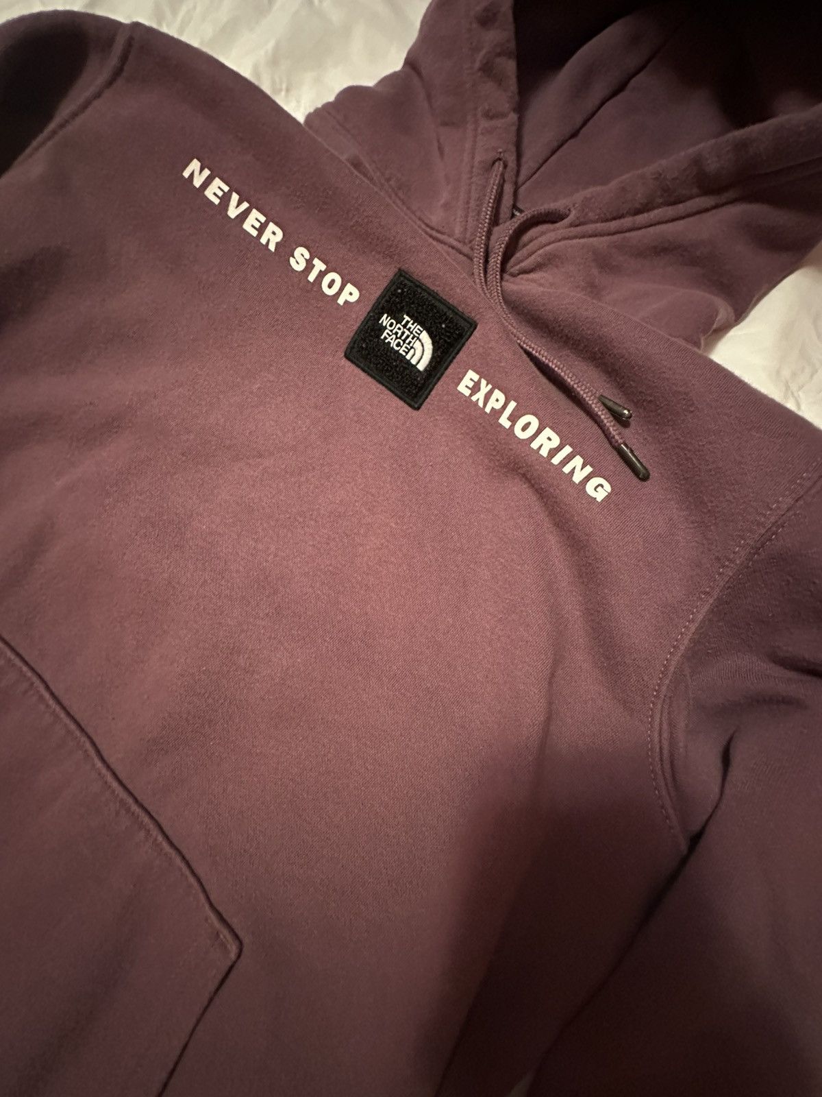 The North Face THE NORTH FACE Men Purple Hoodie Never Stop Exploring Sz. S Size US S / EU 44-46 / 1 - 2 Thumbnail