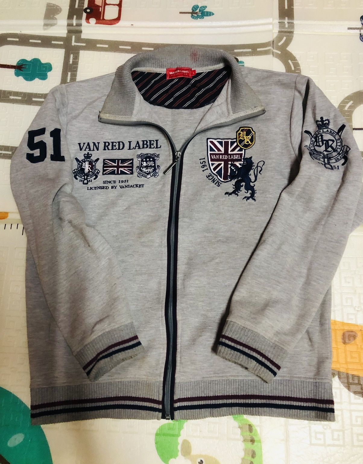 Japanese Brand × Vintage Vintage american brand varsity jacket embroidered logo Size US L / EU 52-54 / 3 - 5 Thumbnail