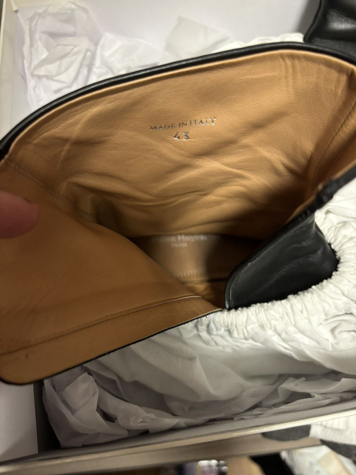Maison Margiela Tabi Flat Ankle Boots Maison Martin Margiela Size US 10 / EU 43 - 15 Thumbnail
