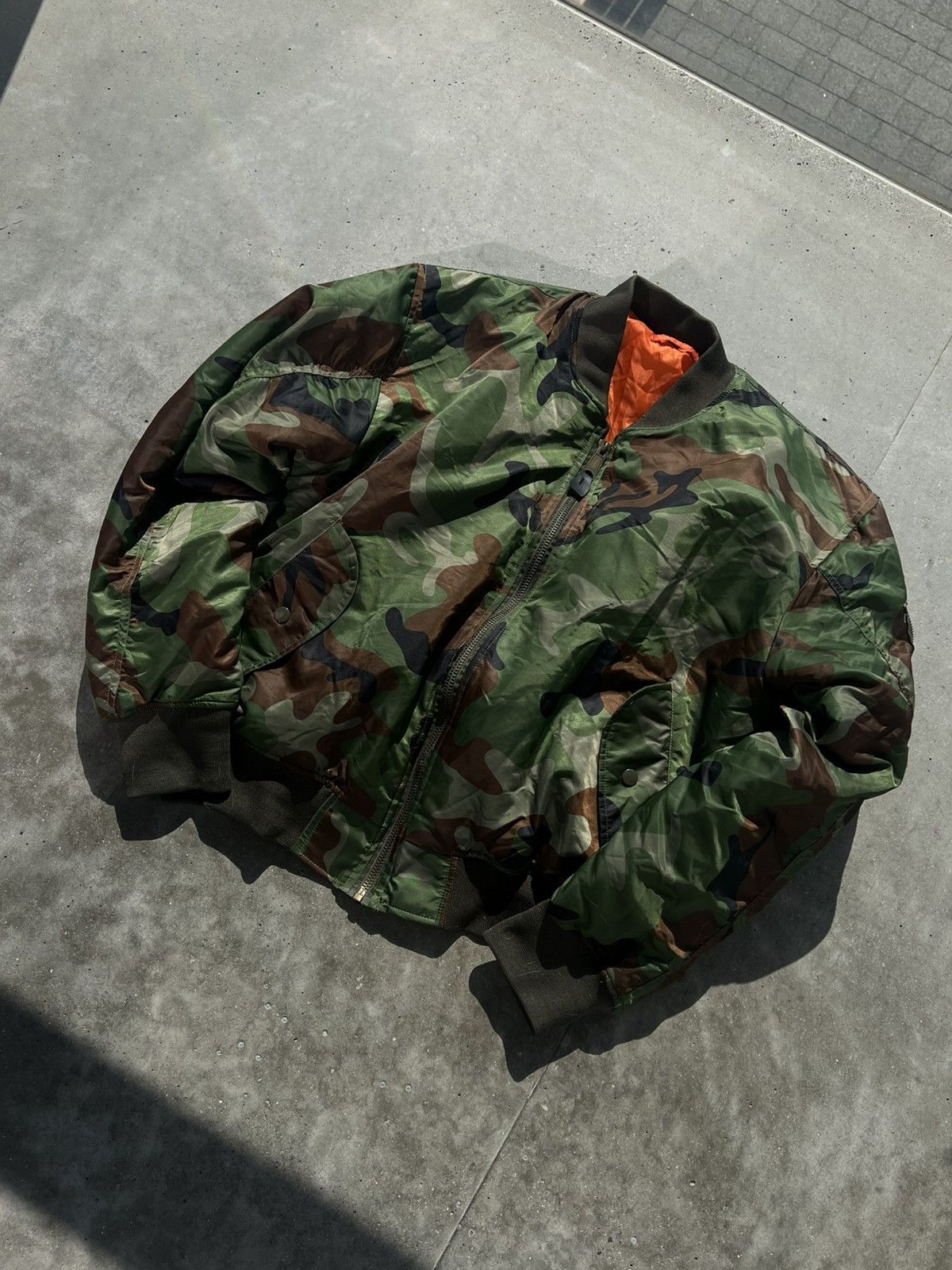 Parajumpers × Vintage Vintage 1997 Camo Bomber Jacket in size Large Size US L / EU 52-54 / 3 - 2 Thumbnail