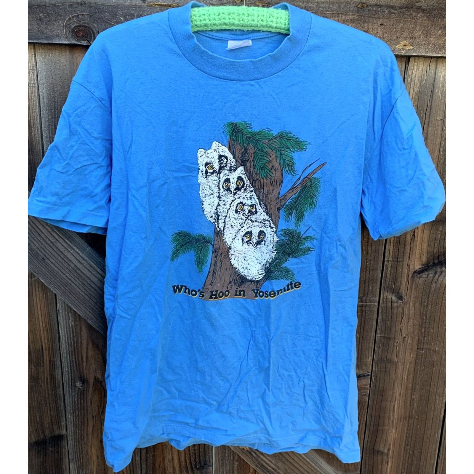 Vintage VINTAGE Who’s Hoo in Yosemite t-shirt Owl Owls Blue L 42-44 Men Shirt Size L Graphic Print Yosemite 90s Nature Owl Mens Size US L / EU 52-54 / 3 - 7 Thumbnail
