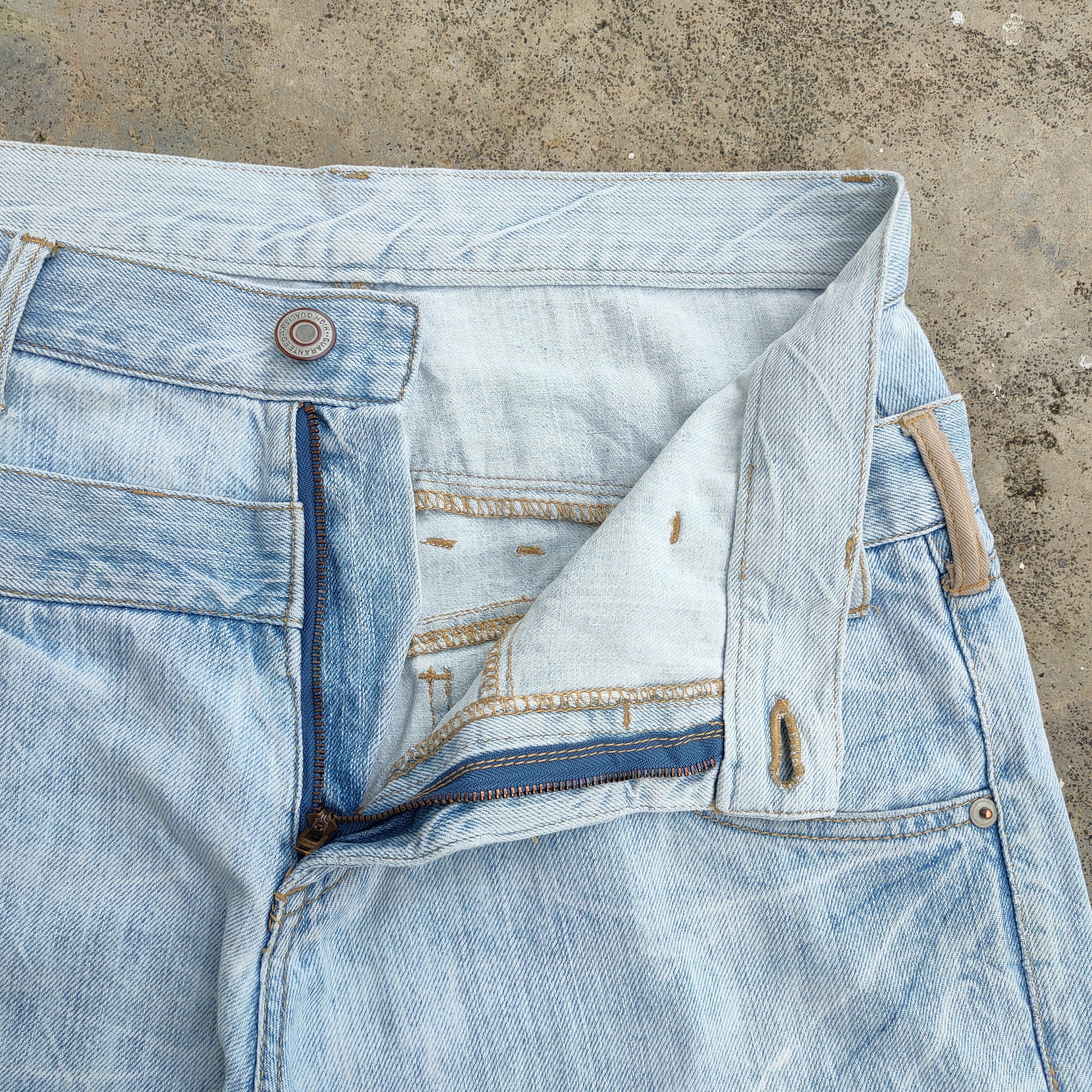 Japanese Brand VINTAGE DOUBLE WAIST JAPAN FADED RIPPED JEANS DENIM PANTS Size US 32 / EU 48 - 9 Thumbnail
