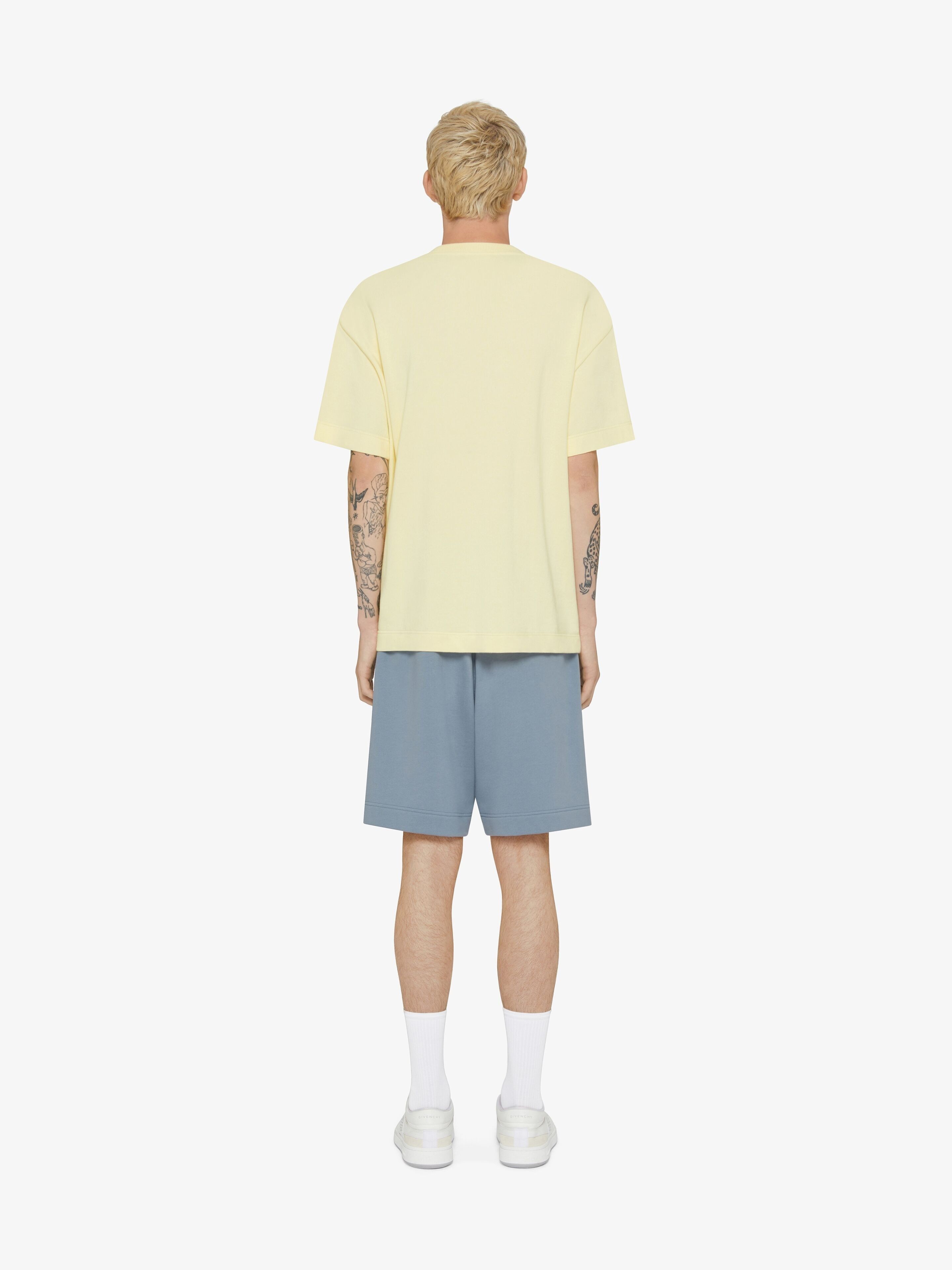 Givenchy oc11z0725 T-Shirt in Banana Size US XL / EU 56 / 4 - 4 Thumbnail