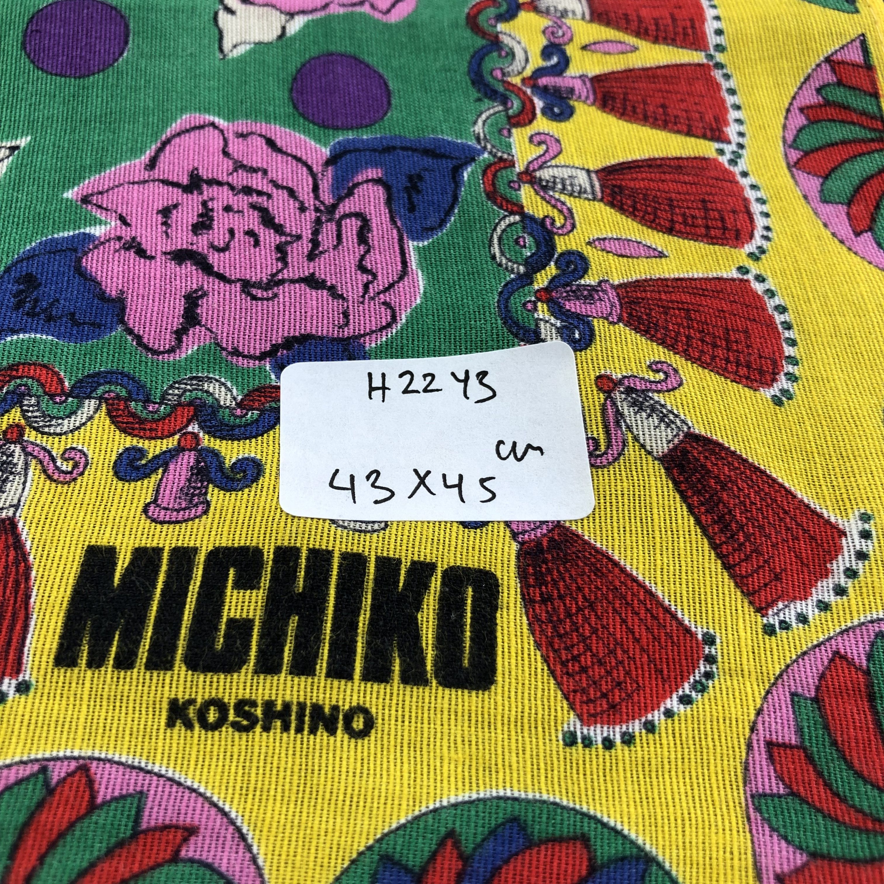 Japanese Brand × Michiko Koshino × Vintage Michiko Koshino Handkerchief Neckerchief Bandana H2243 Size ONE SIZE - 8 Thumbnail