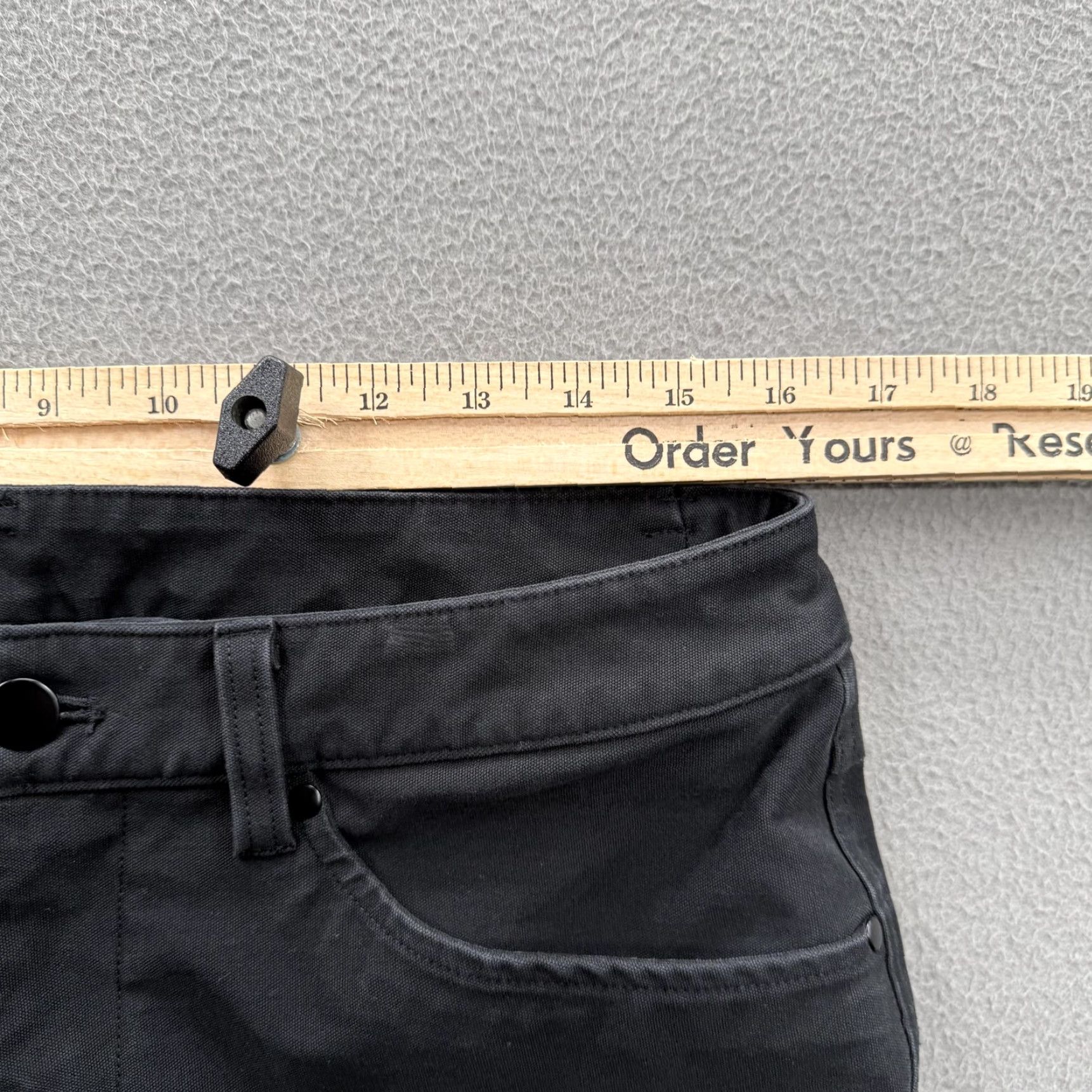 Lululemon Lululemon Pants Mens 32x31 Black Slim Chino 5 Pocket Stretch Casual Office Size US 32 / EU 48 - 4 Thumbnail