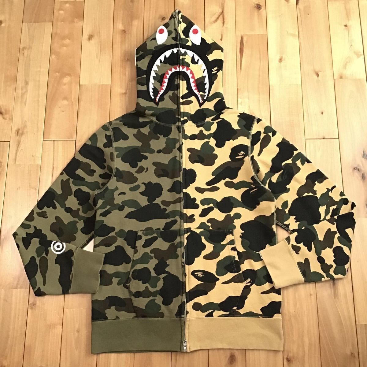 Bape BAPE separate shark full zip hoodie 1st camo a bathing ape Size US M / EU 48-50 / 2 - 1 Thumbnail