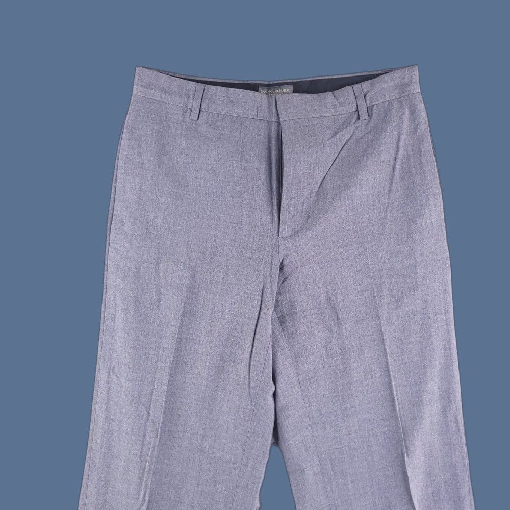 Banana Republic Banana Republic Pants Mens 32x30 Gray Wool Straight Relaxed Fit Dress Casual Dress Pants Mens Gray Wool 32x30 Banana Republic Size US 32 / EU 48 - 1 Thumbnail
