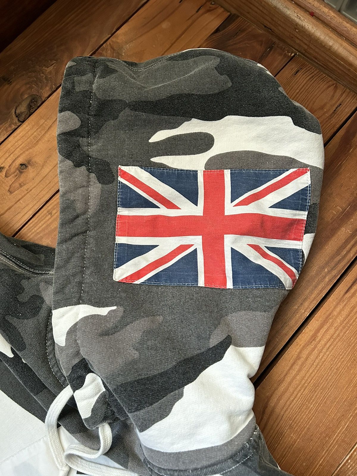 Supreme Supreme Snow Camo Flags Virgil Abloh Hoodie FW13 Size US L / EU 52-54 / 3 - 4 Thumbnail