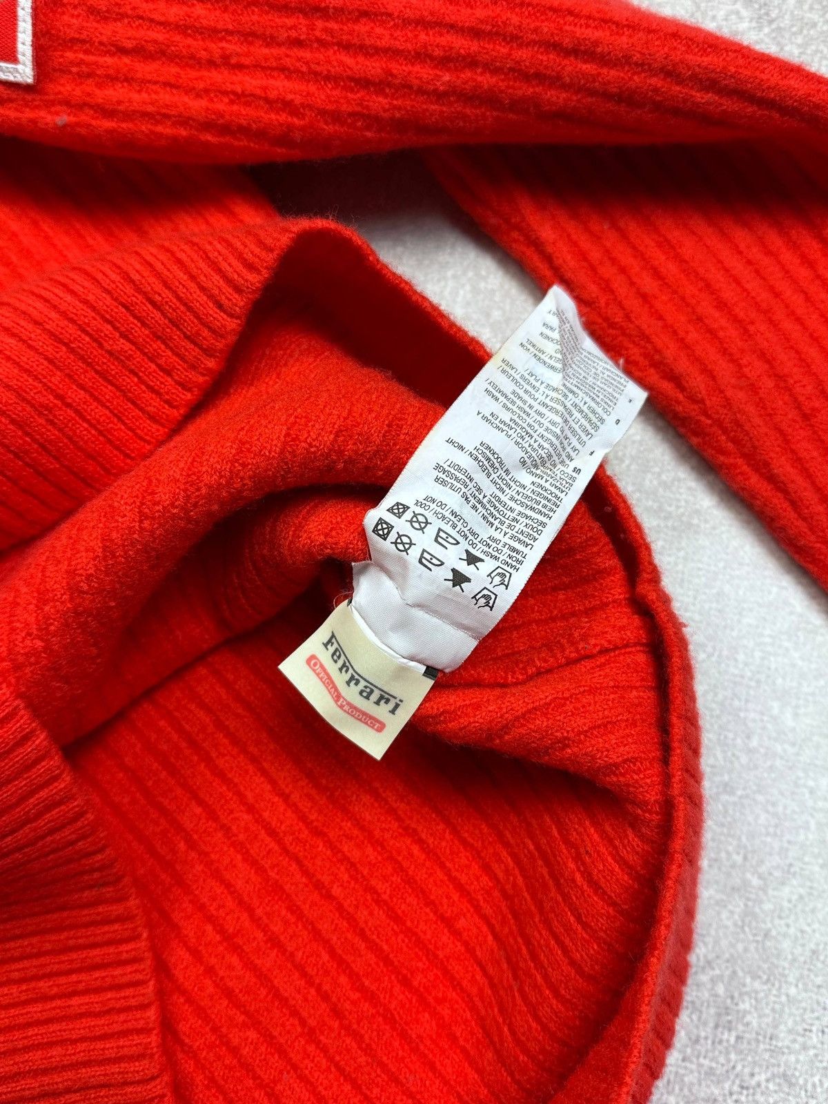 Formula 1 Vintage Formula 1 Puma Ferarri Knit Sweater M Size US M / EU 48-50 / 2 - 8 Thumbnail