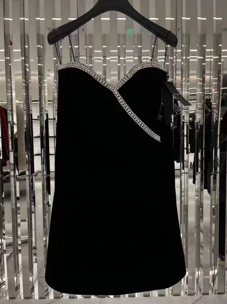 Saint Laurent Paris Saint Laurent Paris Wrapped chest with diamond black dress- Size US 32 / EU 48 - 1 Thumbnail