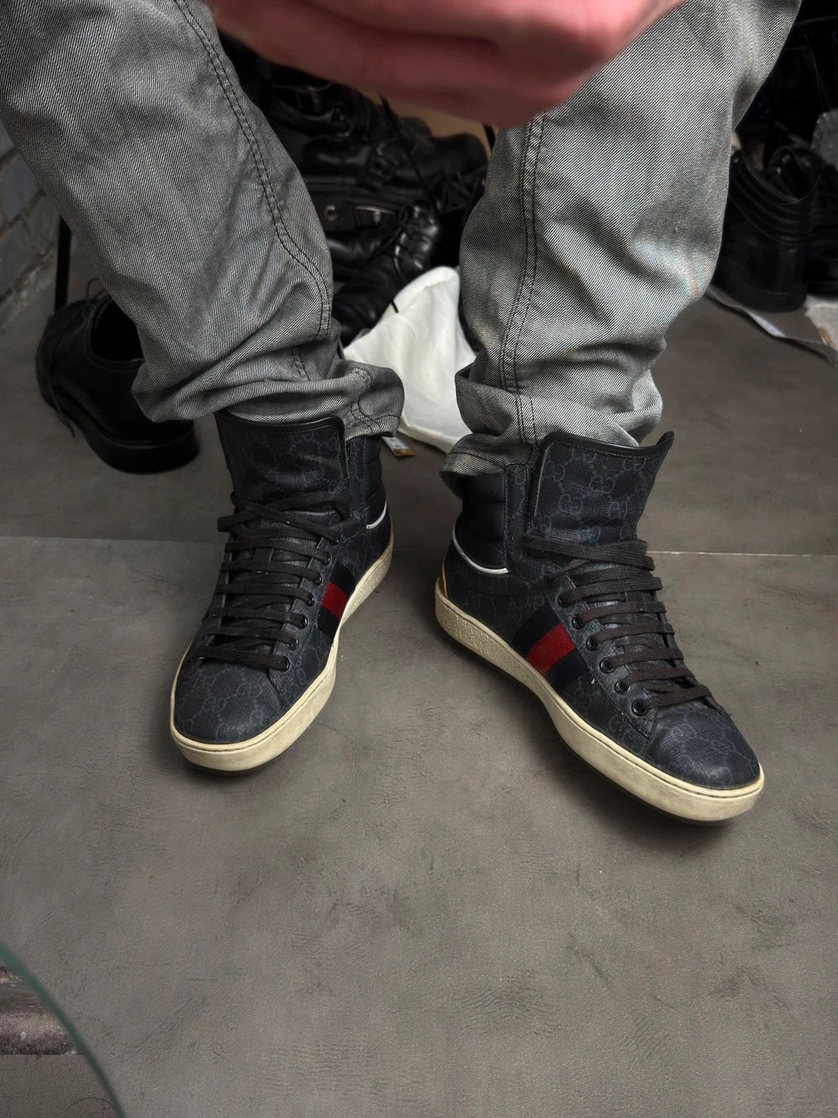Gucci Gucci GG monogram supreme canvas high top trainers Size US 8 / EU 41 - 5 Thumbnail