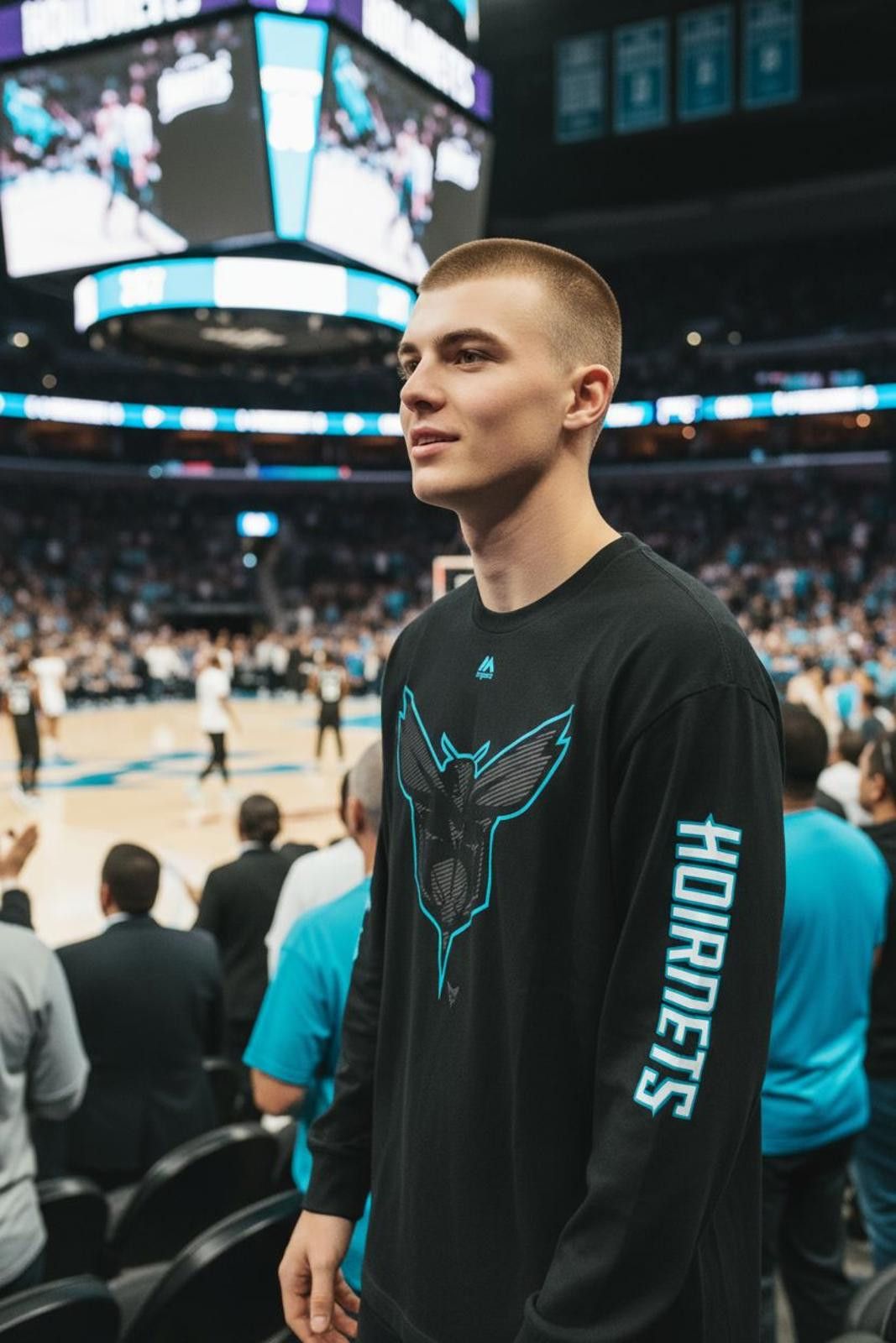 Majestic Majestic Charlotte Hornets Long Sleeve T-Shirt Size US XL / EU 56 / 4 - 1 Thumbnail