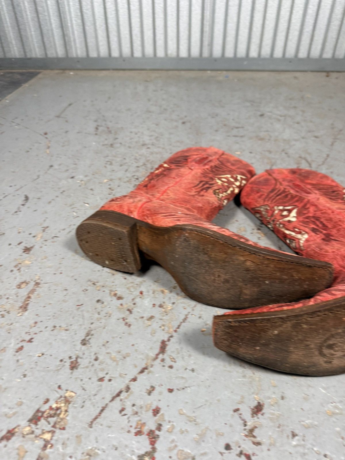 Other Red artisanal Made In Mexico Cross Red Pointy Cowboy Boots Size US 9 / EU 42 - 7 Thumbnail