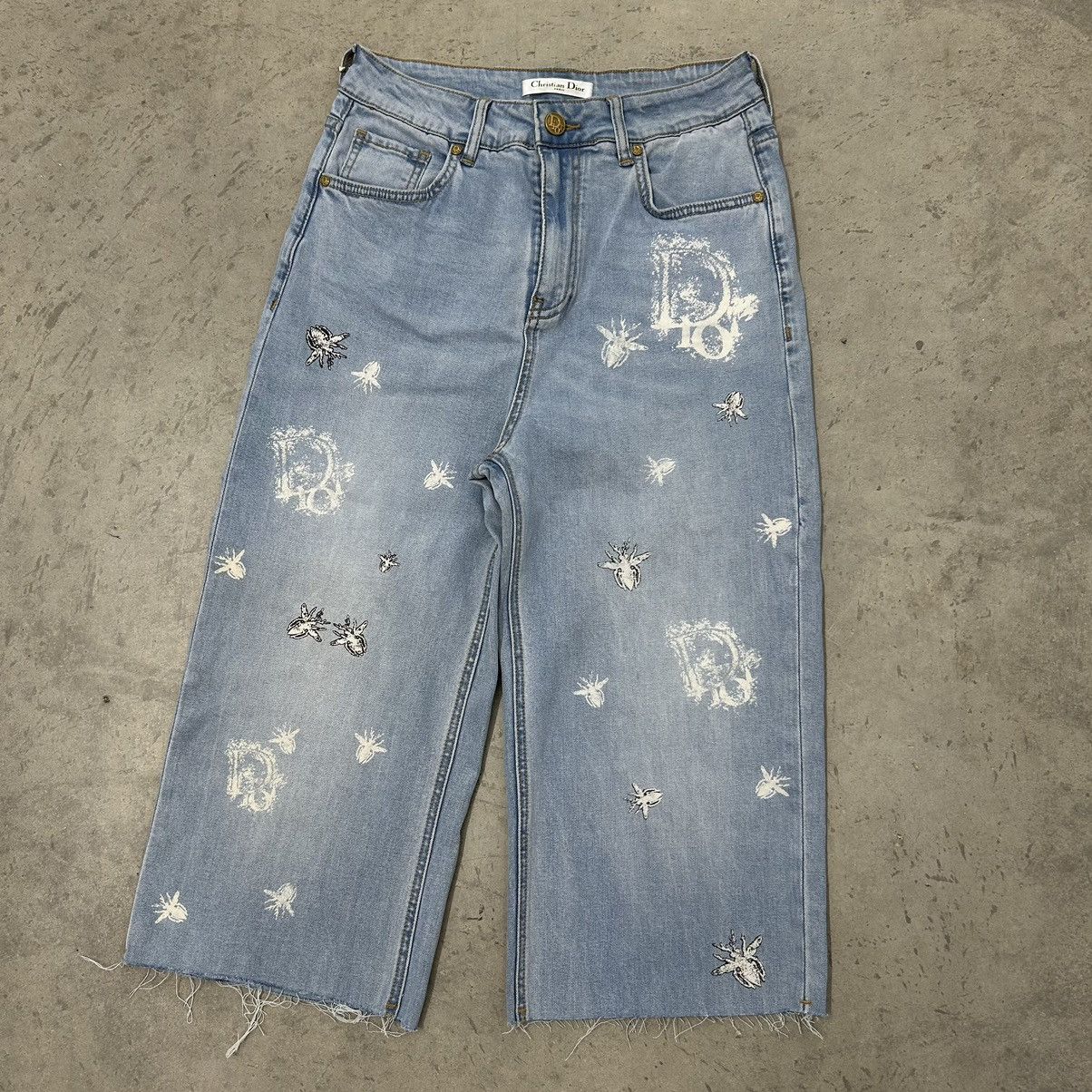 Dior Christian Dior Capri Cut-Off Bee Printed Jeans Size 29" - 1 Thumbnail