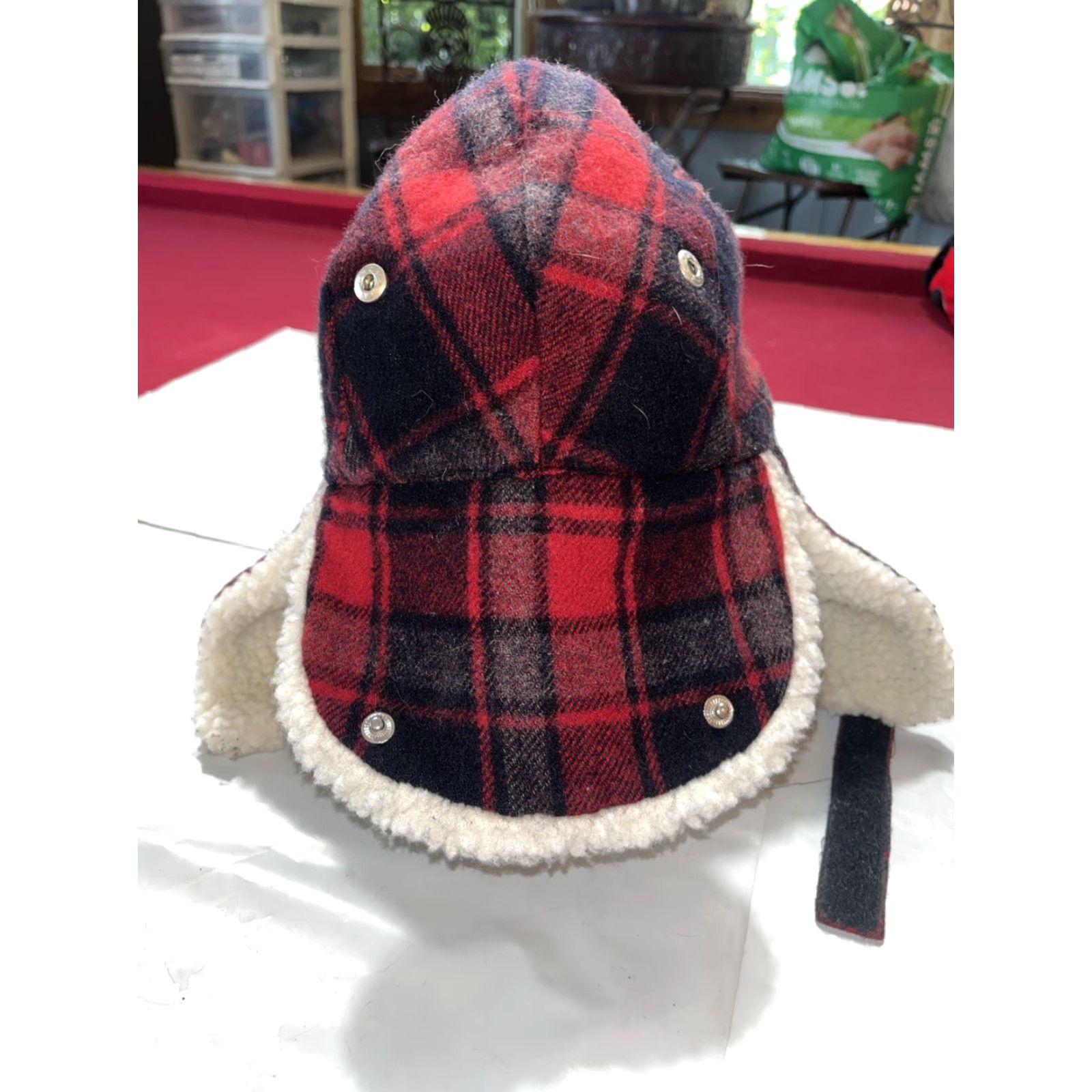 Old Navy VINTAGE Old Navy Trapper Hat Wool Plaid Fleece Lined Ear Flap Snap L XL Unisex Adults Red Gray Wool Blend Winter Holiday Christmas 90s USA Size US XL / EU 56 / 4 - 3 Thumbnail