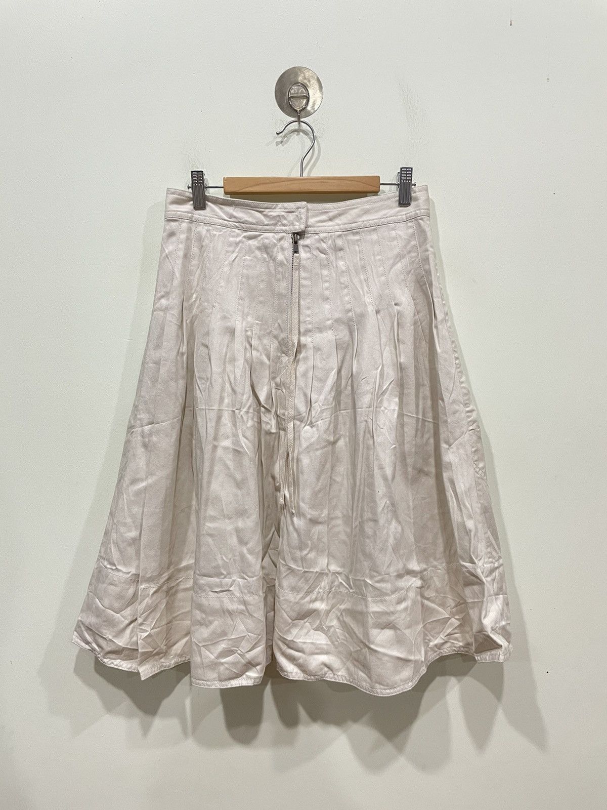 Marc Jacobs Marc Jacobs Pleated Skirt Size 28" / US 6 / IT 42 - 2 Thumbnail