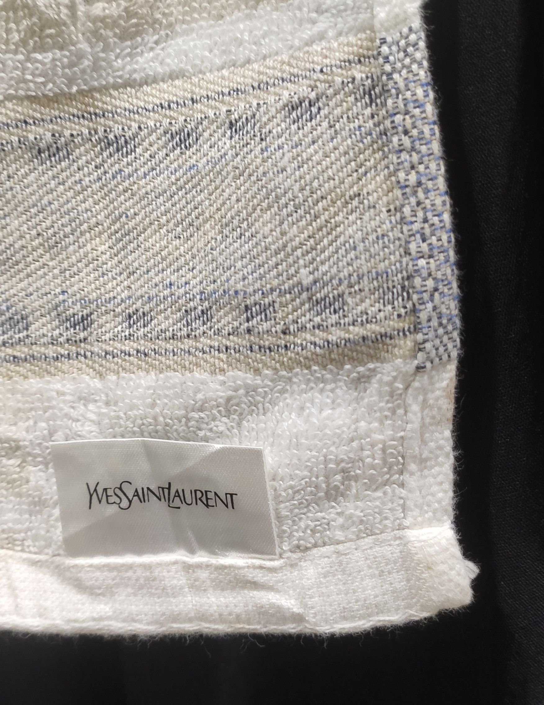 Yves Saint Laurent Yves Saint Laurent Face Towel Size ONE SIZE - 15 Thumbnail