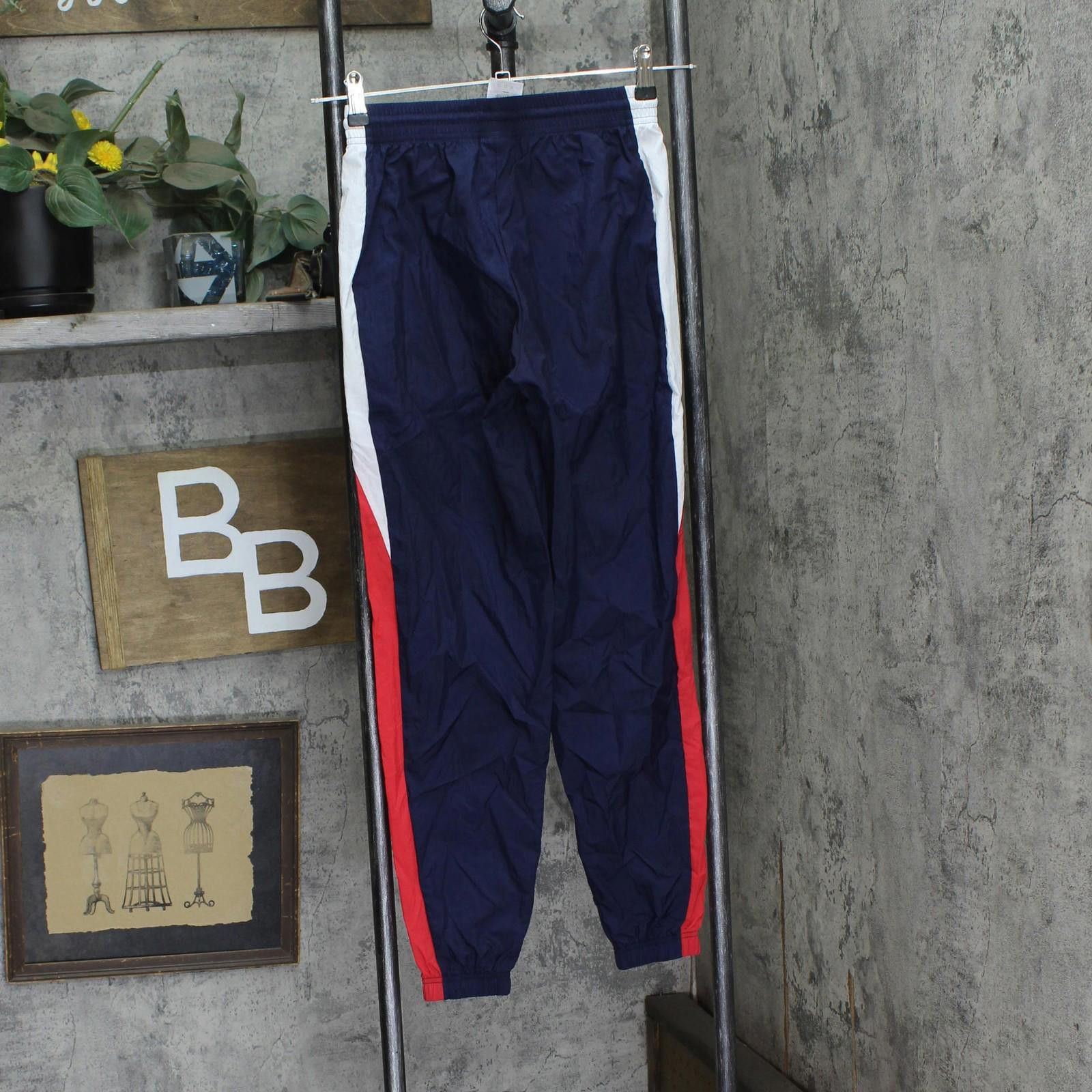 Reebok Nwt Reebok Nylon Track Pants It5650 Vector Navy Blue Xs Size 26" / US 2 / IT 38 - 2 Thumbnail